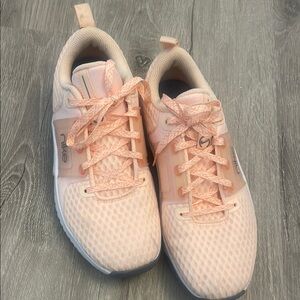 Nike Women's Pink Athletic Shoes